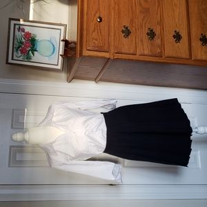 Talbots Vintage Short Pleated Navy Wool Skirt - EUC